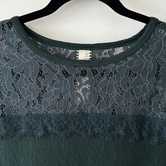 Free People New Romantics Green Lace Top - Picture 6 of 13
